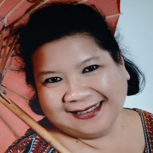 Meet your Posher, Rowena